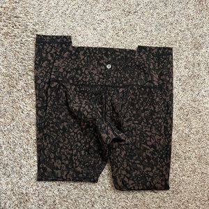 Lululemon Wunder Under 25” Legging